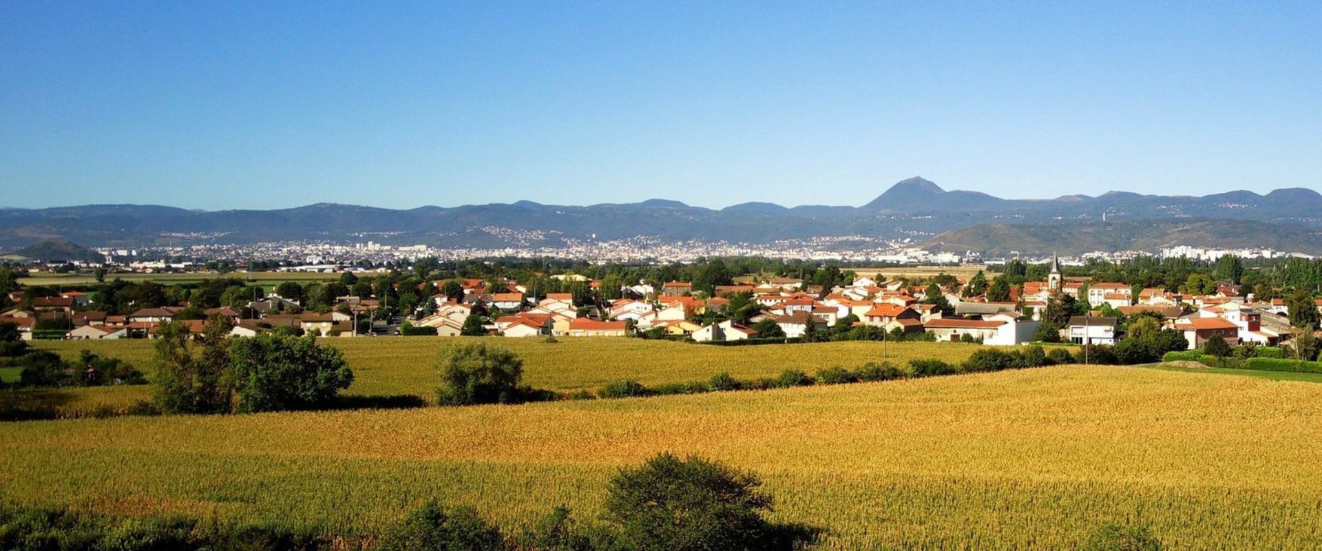 Bienvenue à Malintrat commune du 63 dans le Puy de Dôme en pleine Limagne